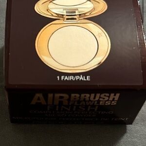 (NEW) Charlotte Tilbury Airbrush Powder